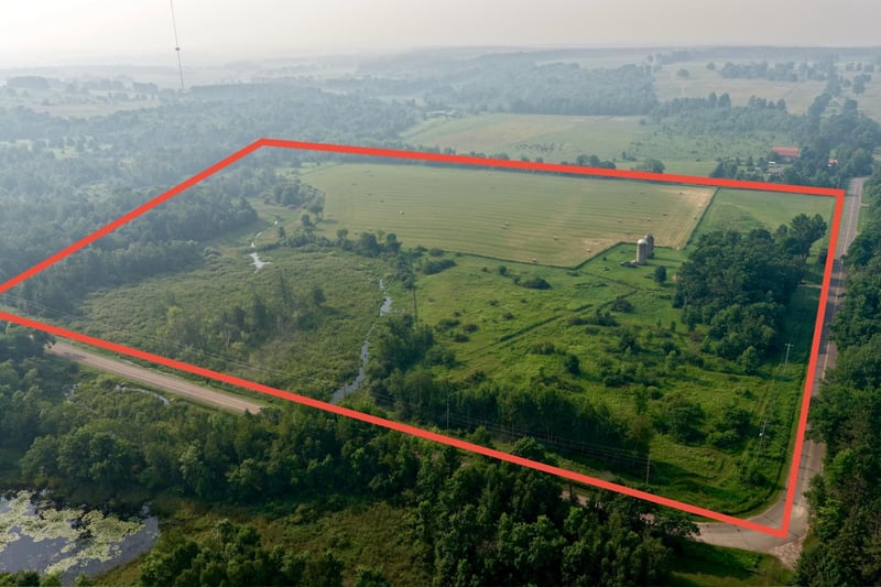 2889 19 1/2 St, Rice Lake, WI 54868