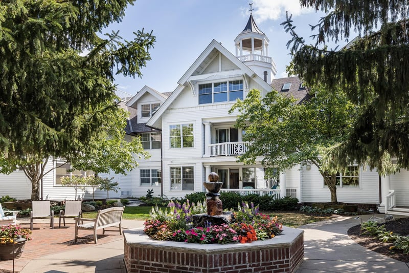 203 Mill St #N202, Excelsior, MN 55331