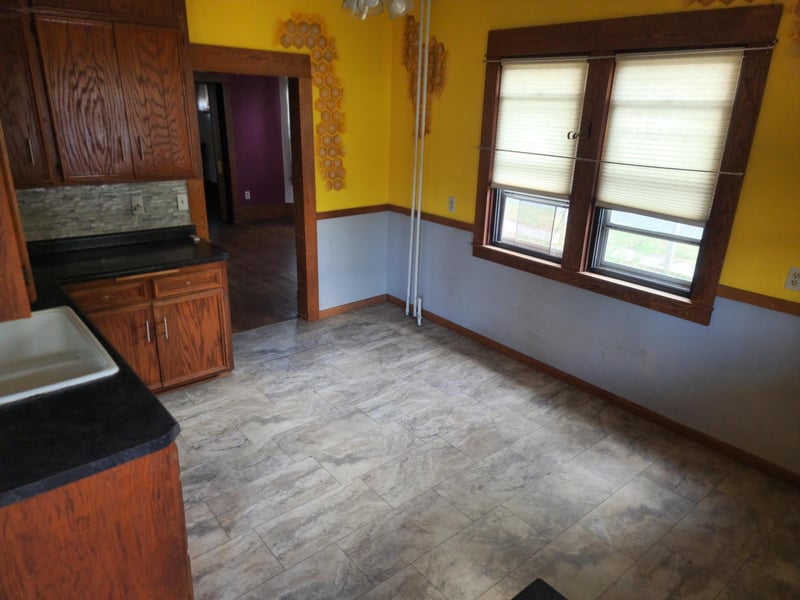 85 Hatch Ave, Saint Paul, MN 55117