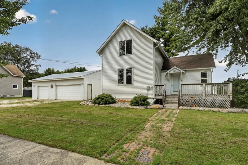 500 Center Ave S, Hayfield, MN 55940