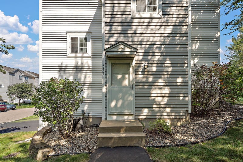 13093 Crimson Clover Ln, Eden Prairie, MN 55347