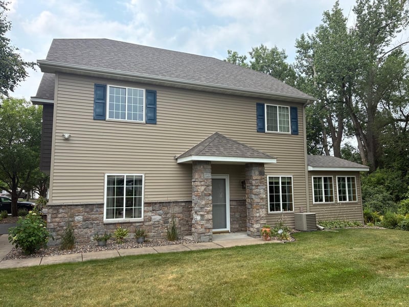 3341 Jansen Way, Vadnais Heights, MN 55127