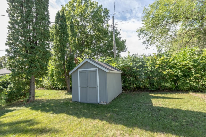 457 2nd St SW, Perham, MN 56573