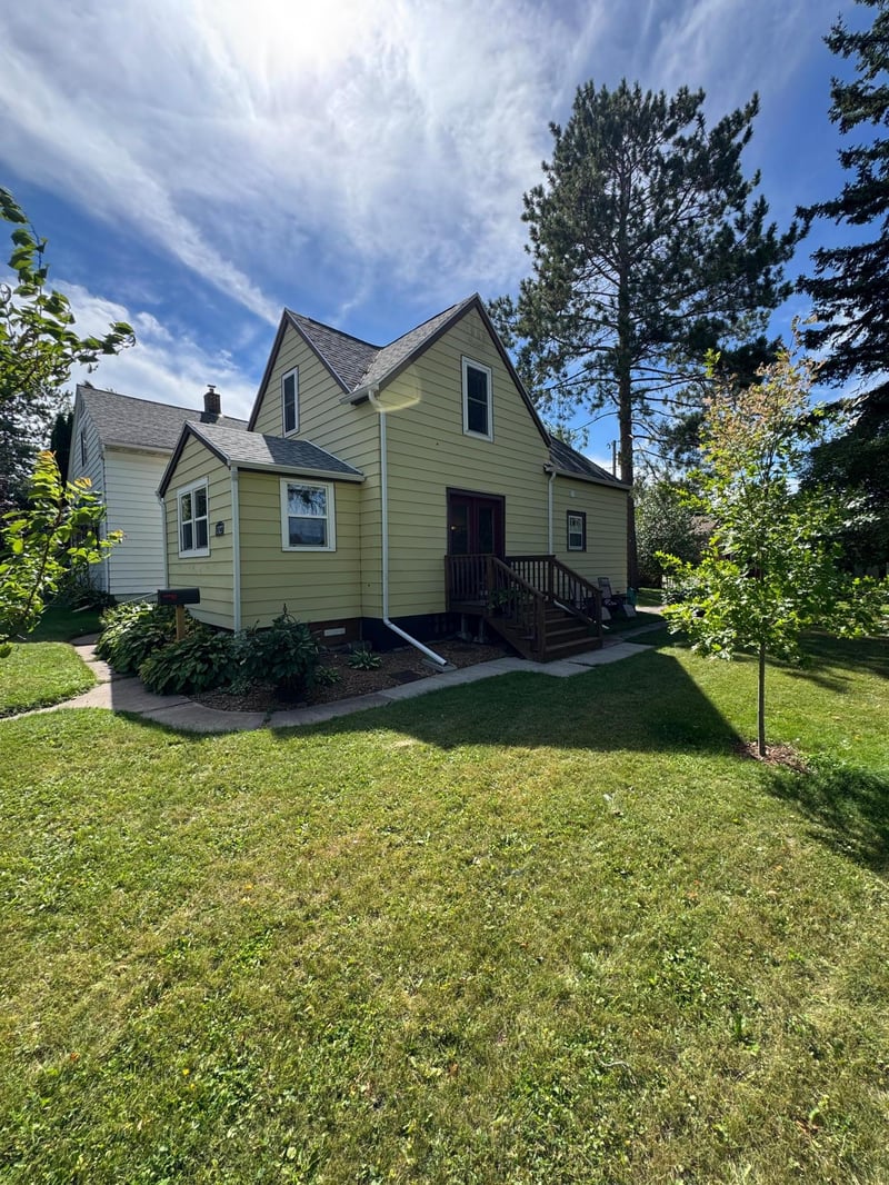 1327 104th Ave W, Duluth, MN 55808