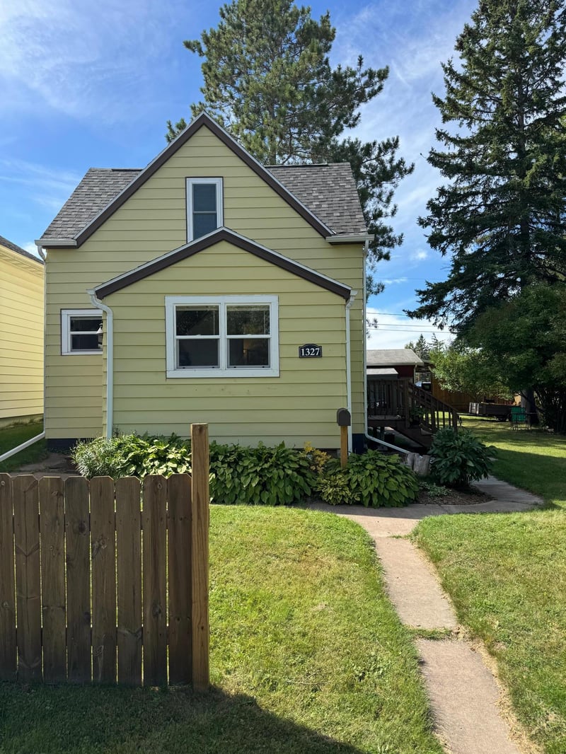 1327 104th Ave W, Duluth, MN 55808