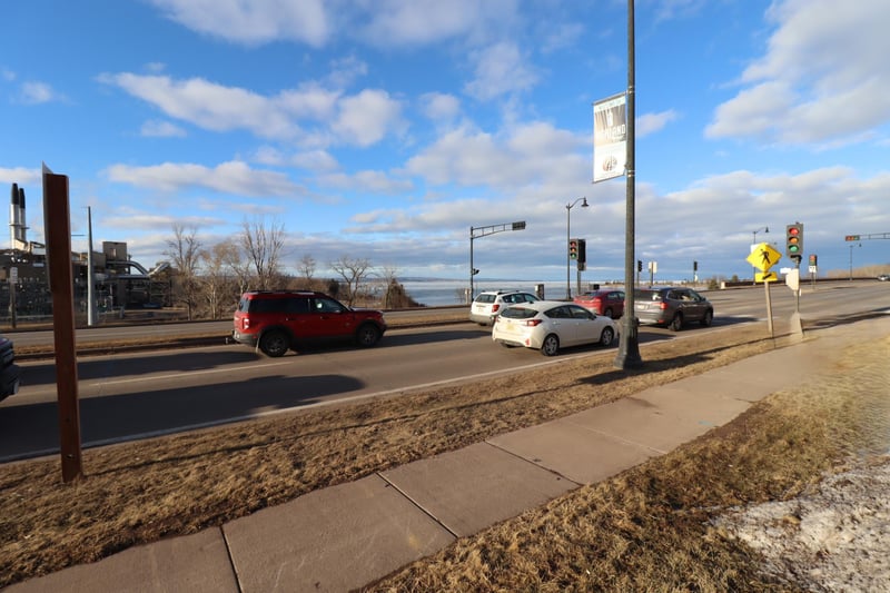 1306 Lake Shore Dr W, Ashland, WI 54806