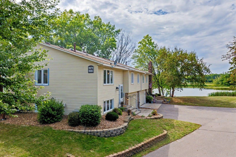 9979 105th Pl N, Maple Grove, MN 55369