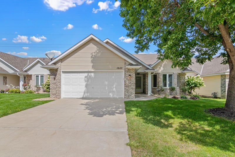 1523 132nd Ln NW, Coon Rapids, MN 55448