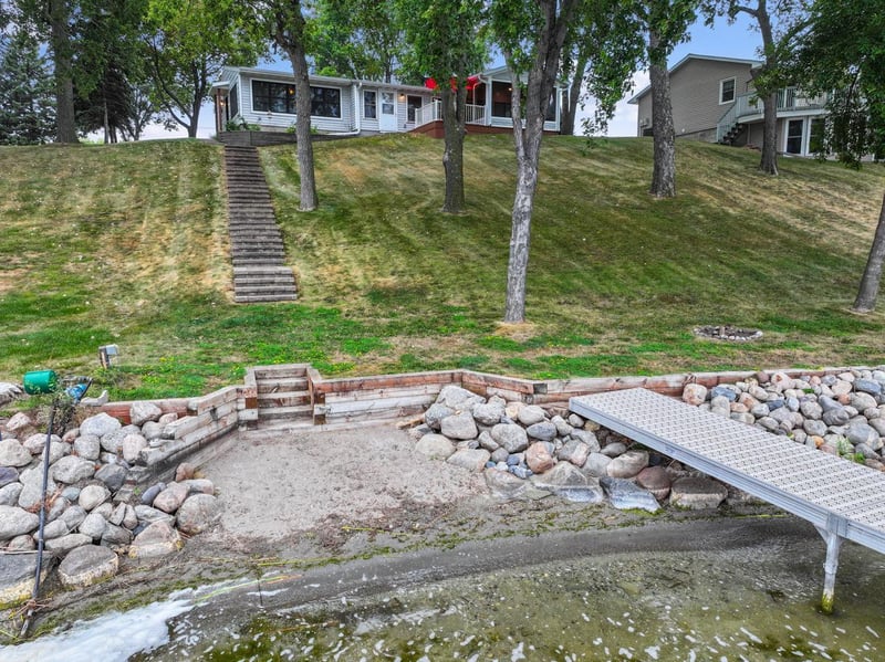 19024 N Ridge Dr, Glenwood, MN 56334