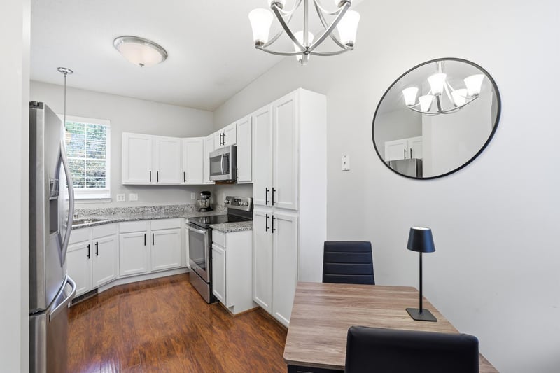 2078 Mainstreet, Hopkins, MN 55343