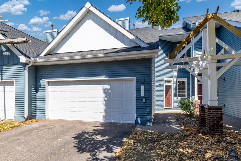 2078 Mainstreet, Hopkins, MN 55343