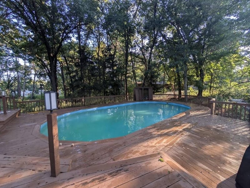 185 Bevins Ln, Mahtomedi, MN 55115