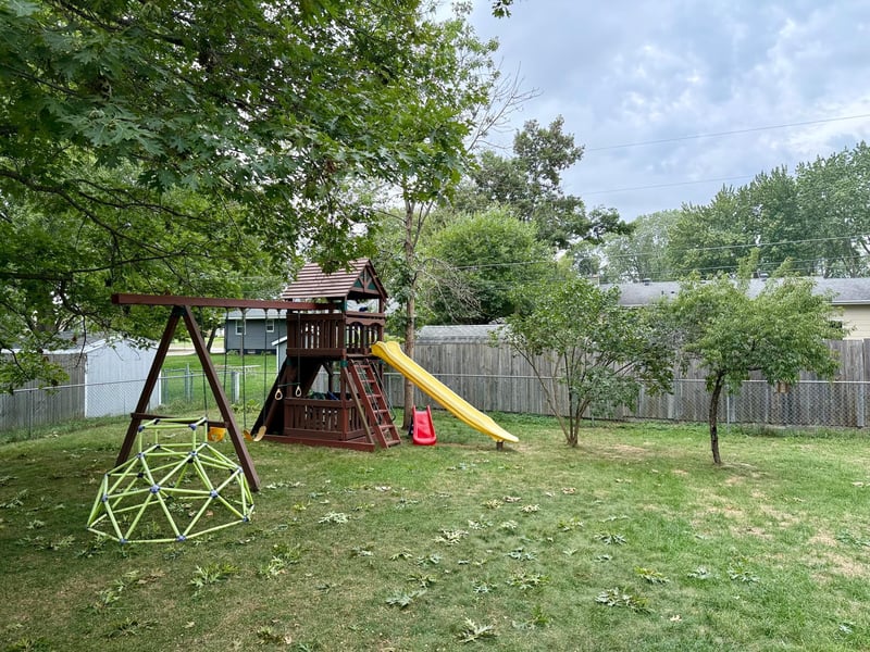 127 8th Ave SE, Saint Joseph, MN 56374
