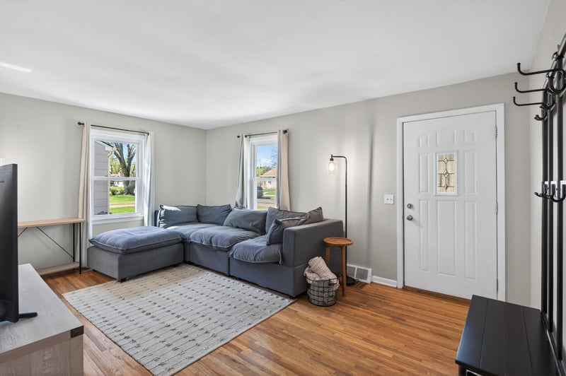 3341 Aquila Ave S, Saint Louis Park, MN 55426