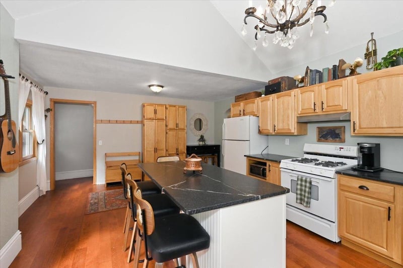 6988 S East Lake Blvd, Lake Nebagamon, WI 54849