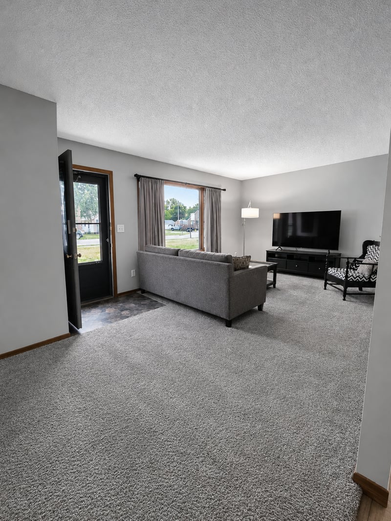 360 Elm St S, Prescott, WI 54021