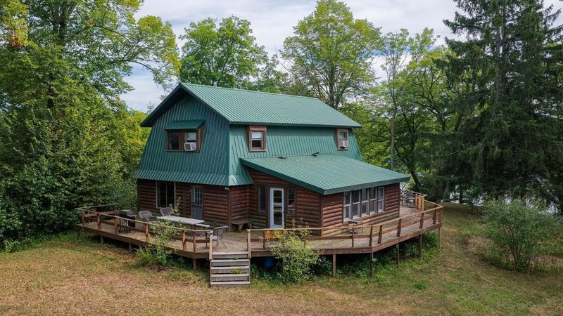 XXX Van Reed Island, Birchwood, WI 54817