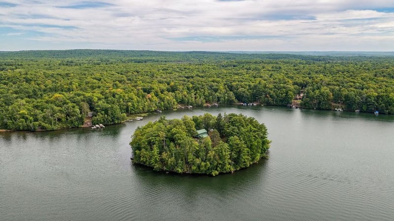 XXX Van Reed Island, Birchwood, WI 54817