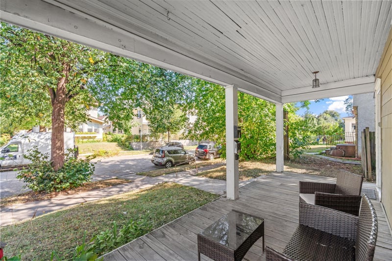 3322 Clinton Ave, Minneapolis, MN 55408