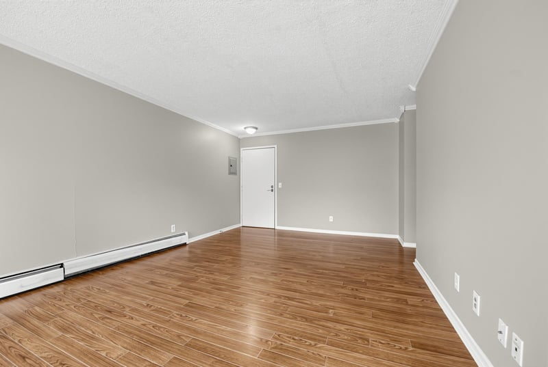 3540 Hennepin Ave #324, Minneapolis, MN 55408