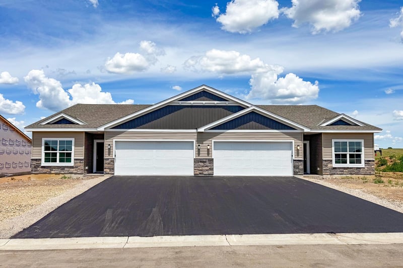 1200 Cedar Ln, Montrose, MN 55363