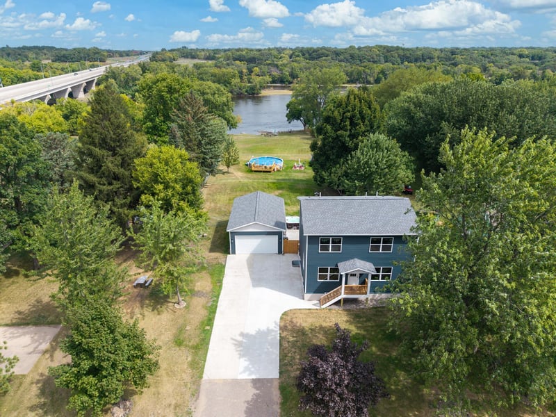 32688 River Vista Ln, Saint Cloud, MN 56303