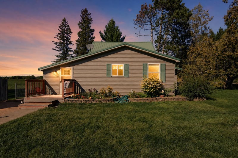 41257 Government Rd, Hinckley, MN 55037