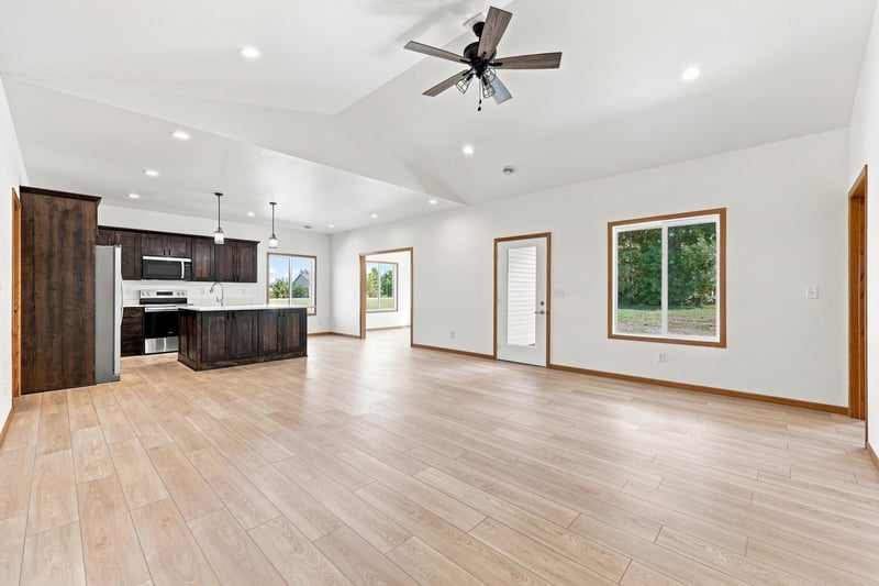 6001 6th St #A, Lake Park, MN 56554