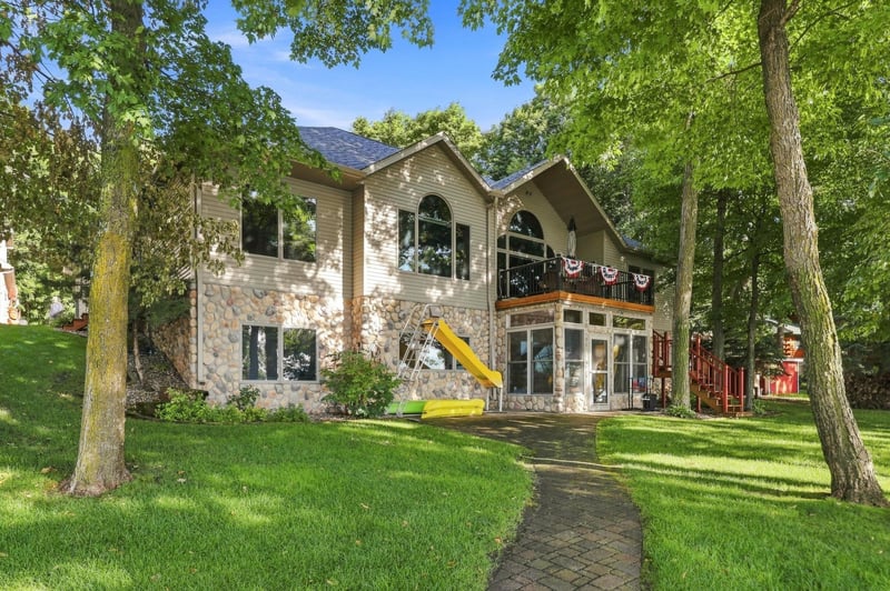 24011 Woodland Ln, Detroit Lakes, MN 56501