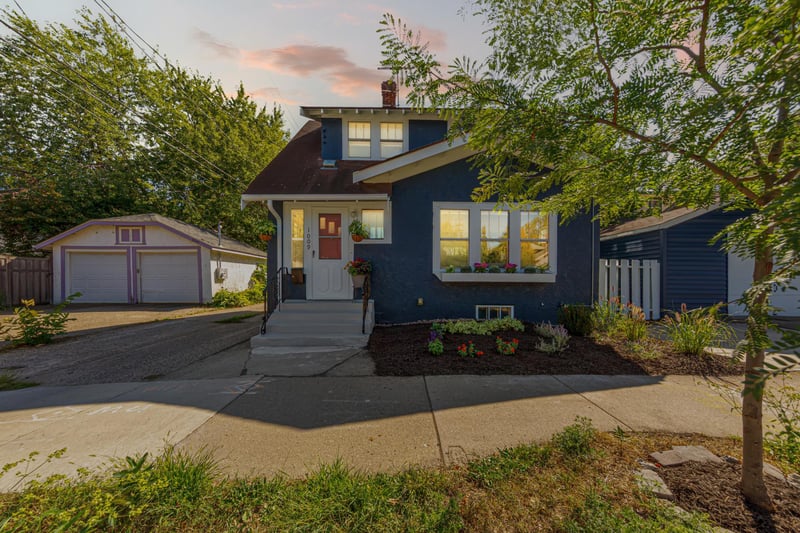 1009 E 42nd St, Minneapolis, MN 55407