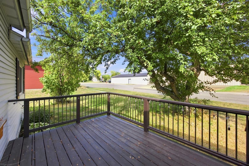 325 3rd Ave W, Halstad, MN 56548