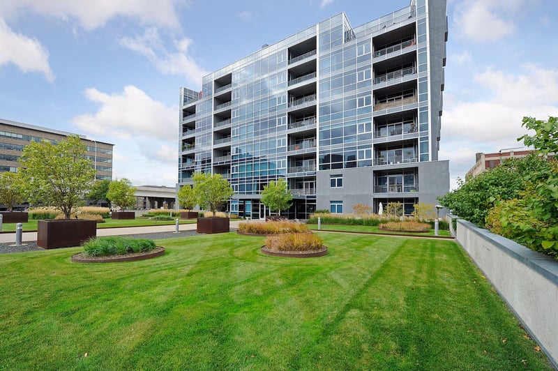 345 6th Ave N #706, Minneapolis, MN 55401