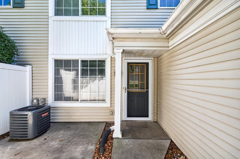 14756 Excelsior Ln #15, Apple Valley, MN 55124