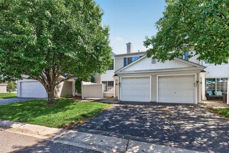 14756 Excelsior Ln #15, Apple Valley, MN 55124
