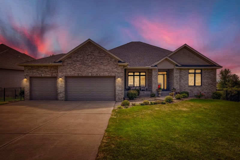 2056 Arnold Palmer Dr, Blaine, MN 55449