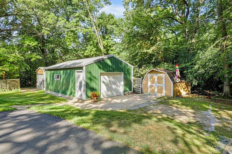 16795 Lake Ave, Paynesville, MN 56362