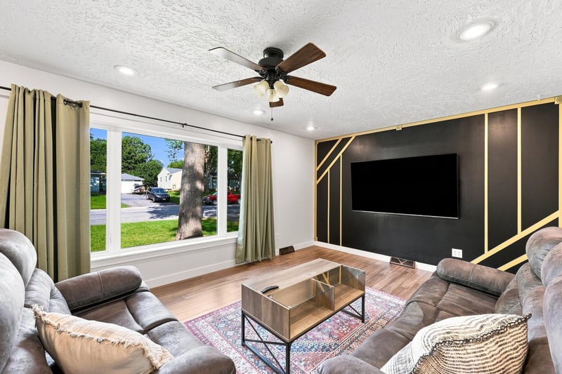 1521 Gary Ave, Detroit Lakes, MN 56501