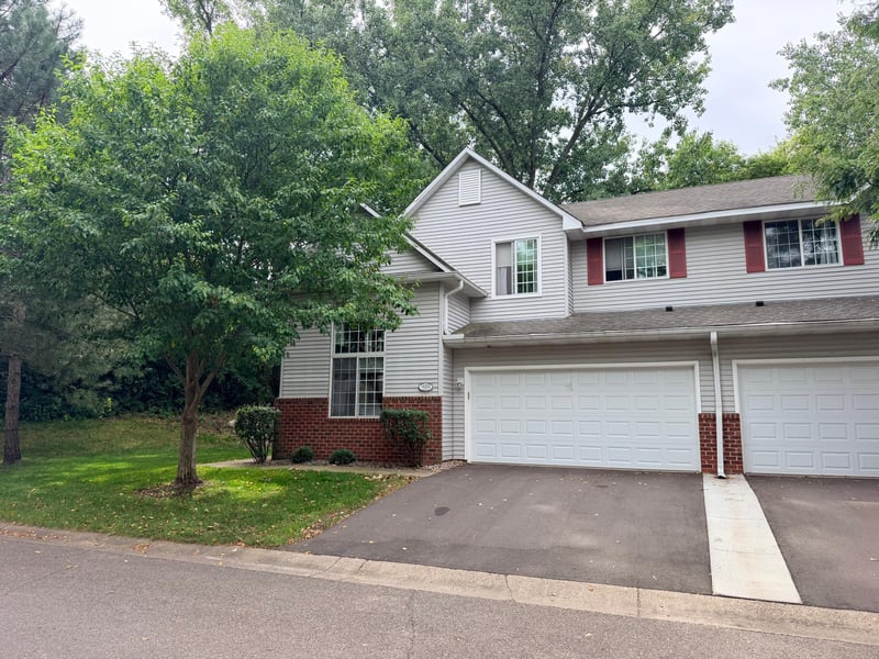 14355 Raymond Ln, Eden Prairie, MN 55347