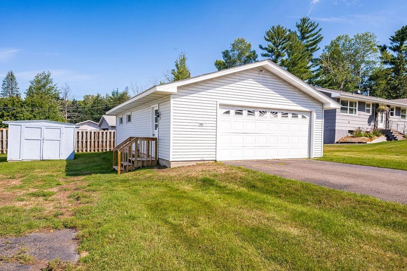 2802 Triggs Ave, Duluth, MN 55811