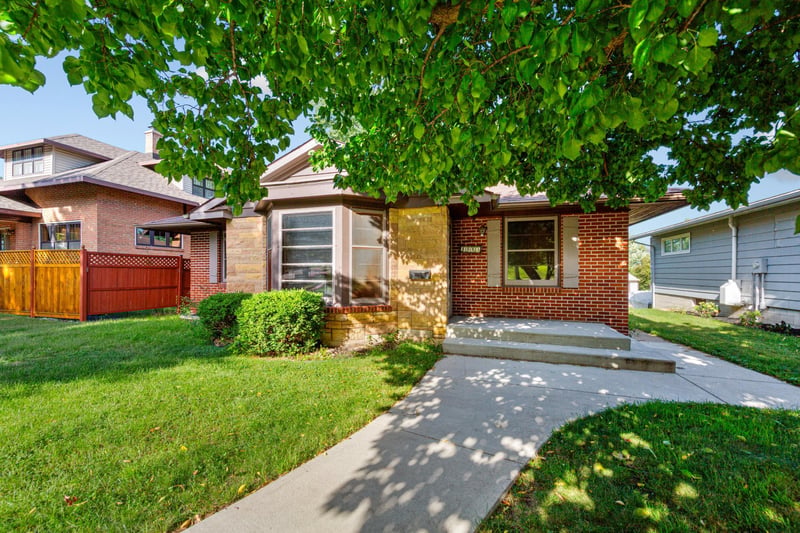 1005 S Minnesota St, New Ulm, MN 56073
