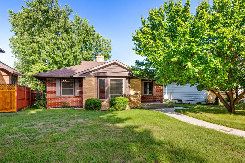 1005 S Minnesota St, New Ulm, MN 56073