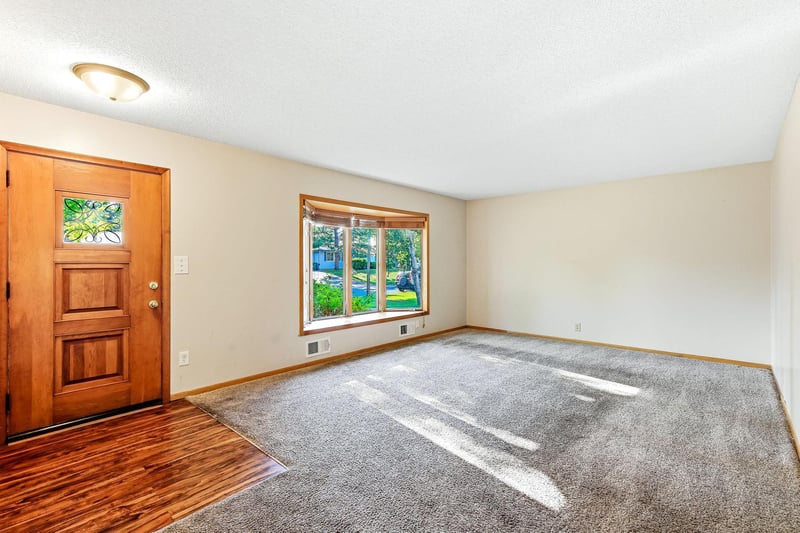 8500 Quinn Ave S, Bloomington, MN 55437