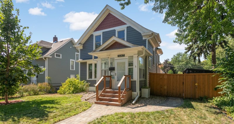 1047 27th Ave SE, Minneapolis, MN 55414