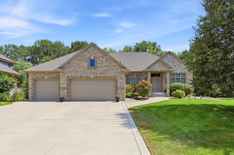 2968 Aspen Lake Dr NE, Blaine, MN 55449
