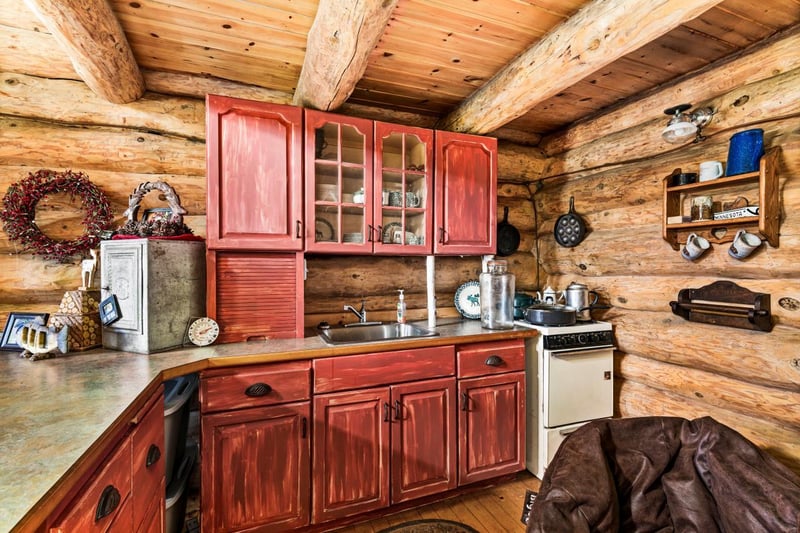 10401 Gunsten Lake Dr, Isabella, MN 55607