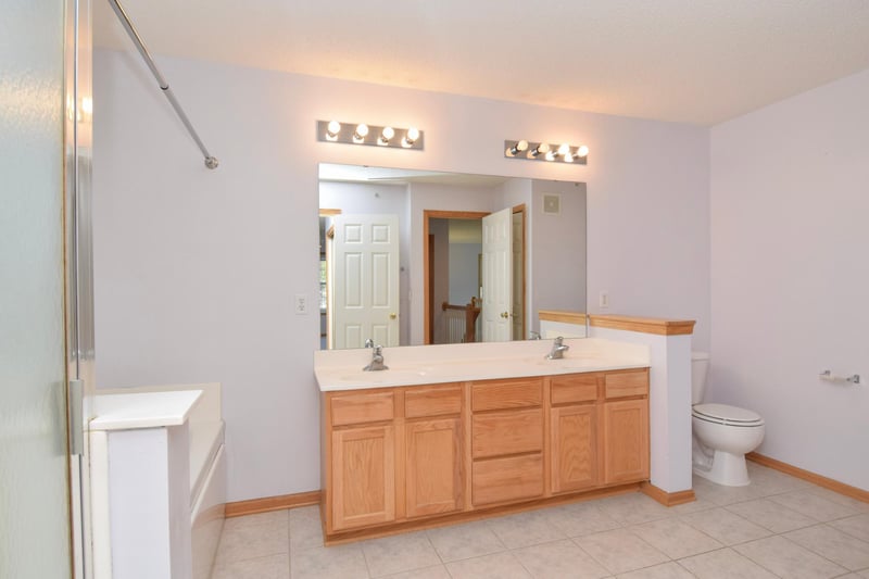 11347 Eldorado St NE #E, Blaine, MN 55449