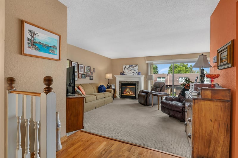 29 Galloway Ln, Waite Park, MN 56387