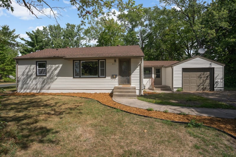 803 Birch St, Anoka, MN 55303