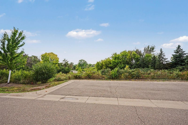 7860 W 145th St, Savage, MN 55378