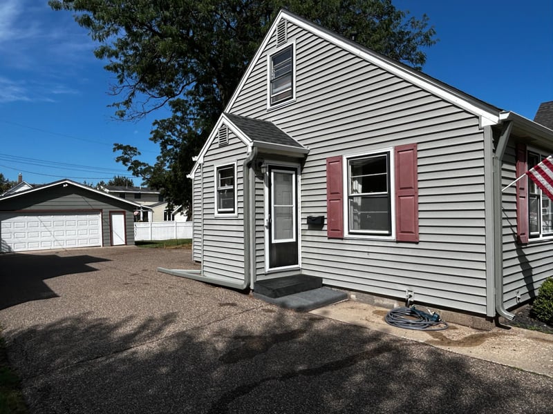 1324 Buchanan St NE, Minneapolis, MN 55413
